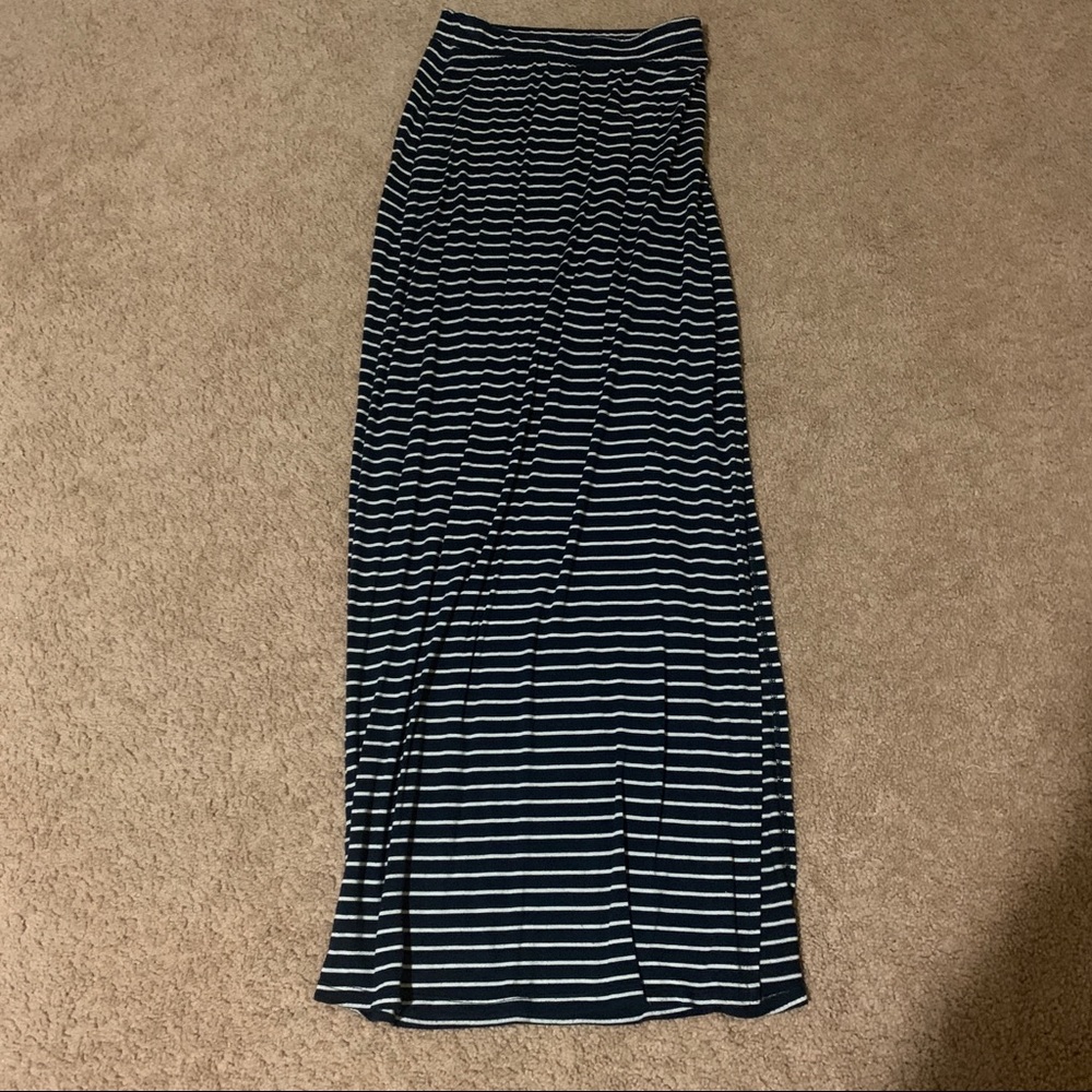 🎊🛍 Zara Striped Maxi Skirt w/ Slit